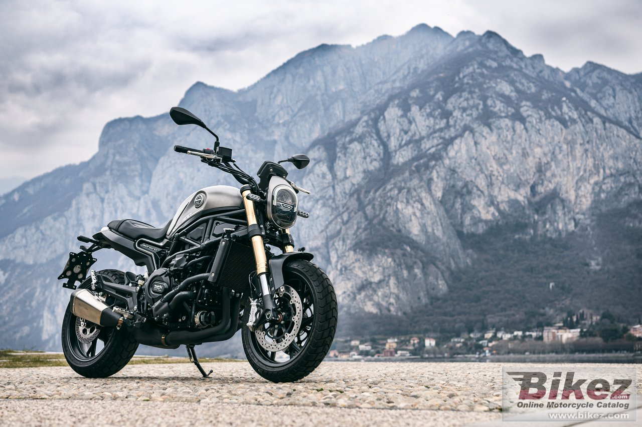 Thumbnail for Benelli Leoncino 800 2023