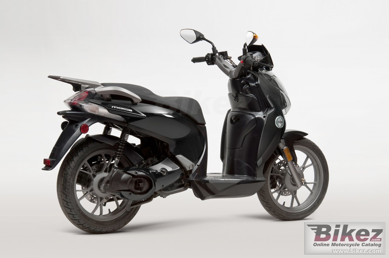 Thumbnail for Benelli Macis 150 2015