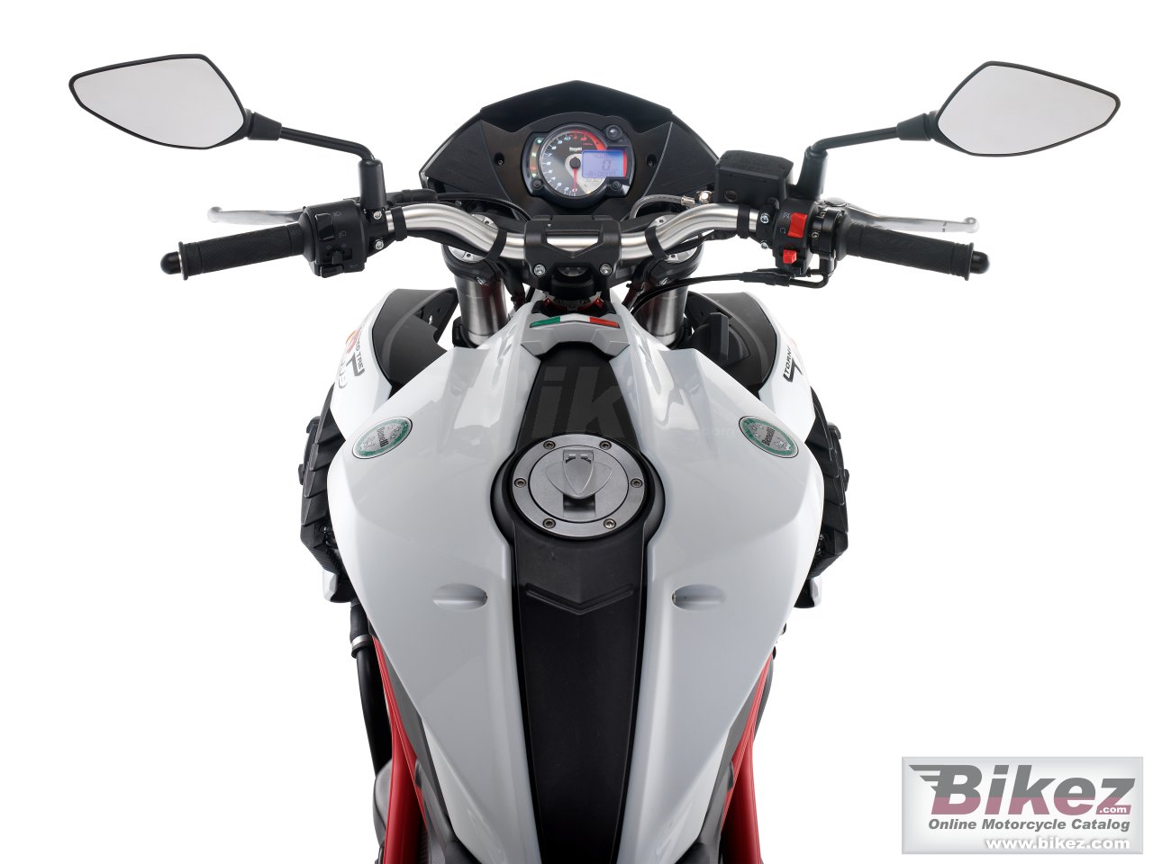 Thumbnail for Benelli TNT 899 2015