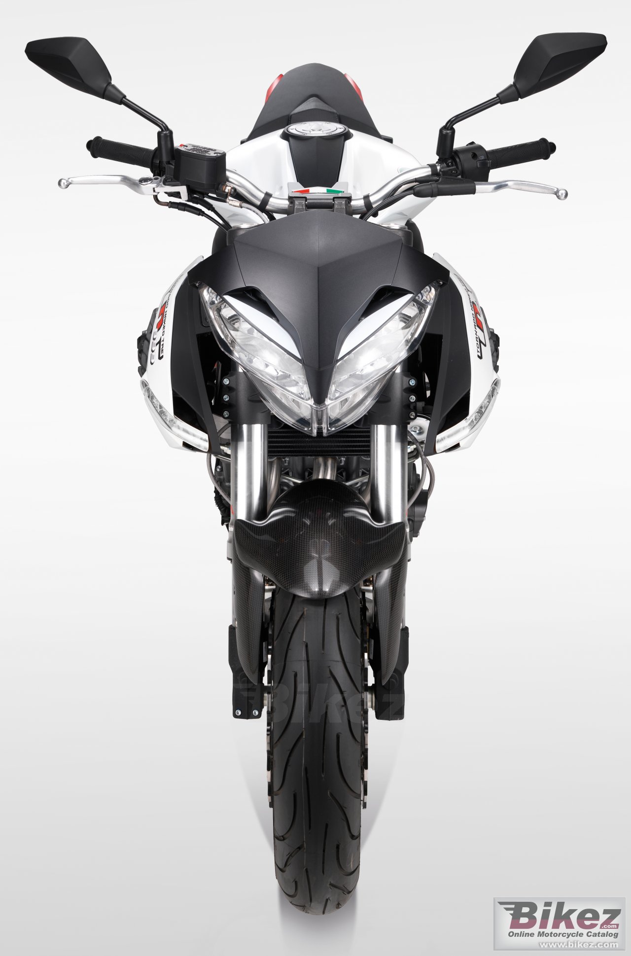 Thumbnail for Benelli TNT 899 2015