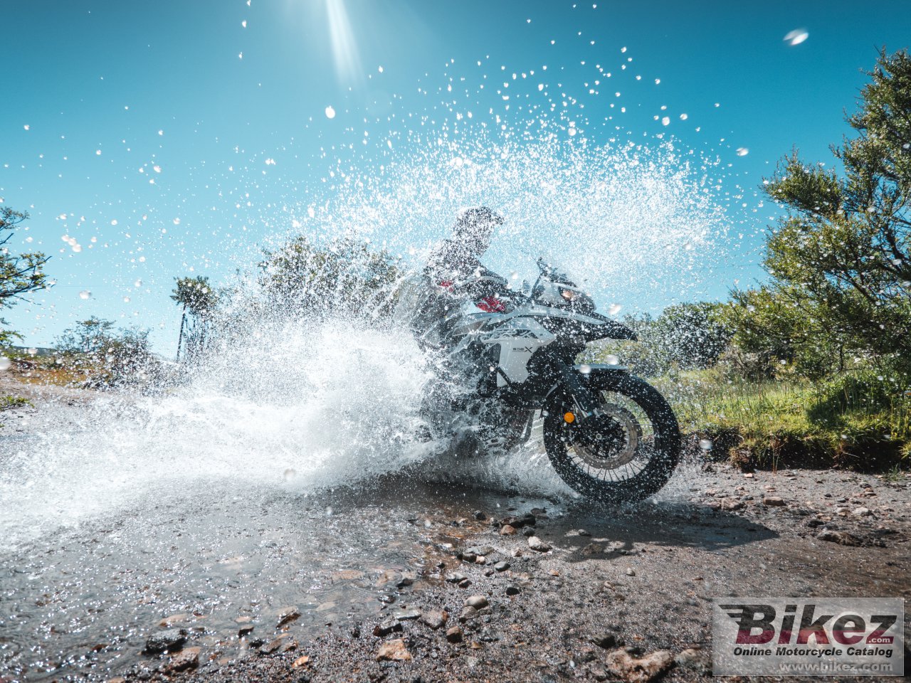 Thumbnail for Benelli TRK 502 X 2022