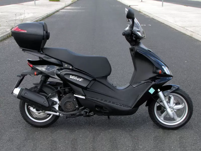 Thumbnail for Benelli Velvet 250 2011