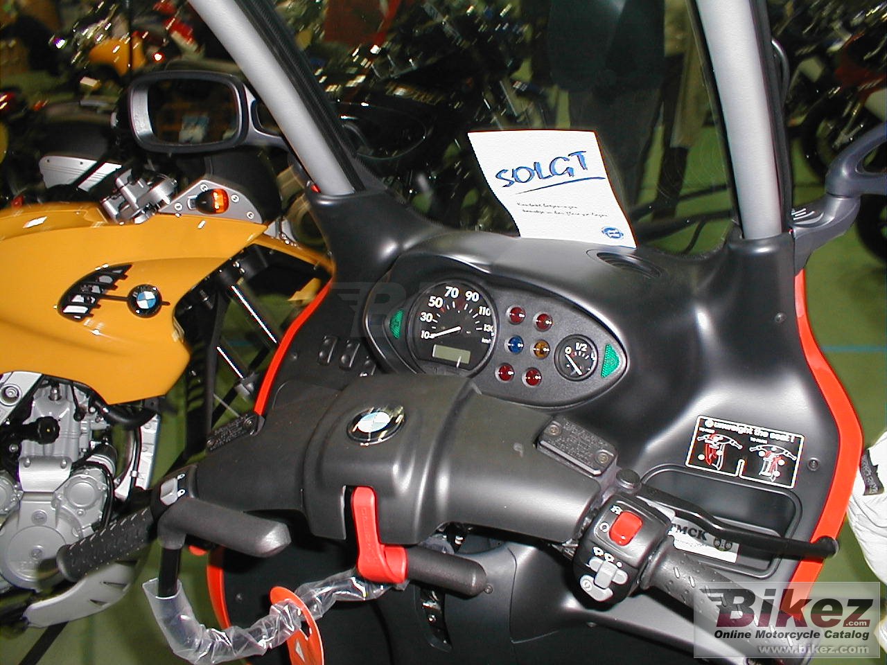 Thumbnail for BMW C1 2001