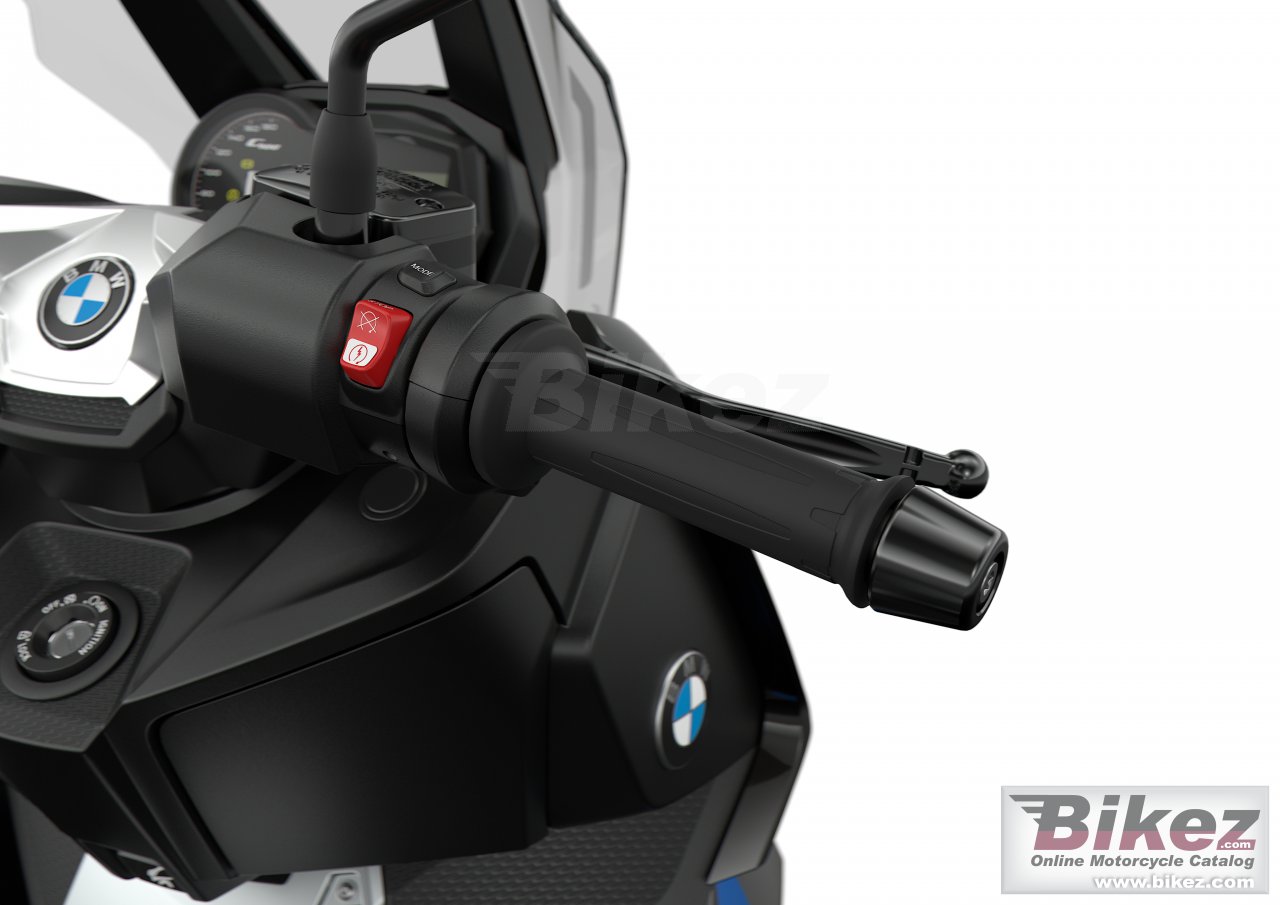Thumbnail for BMW C 400 X 2021