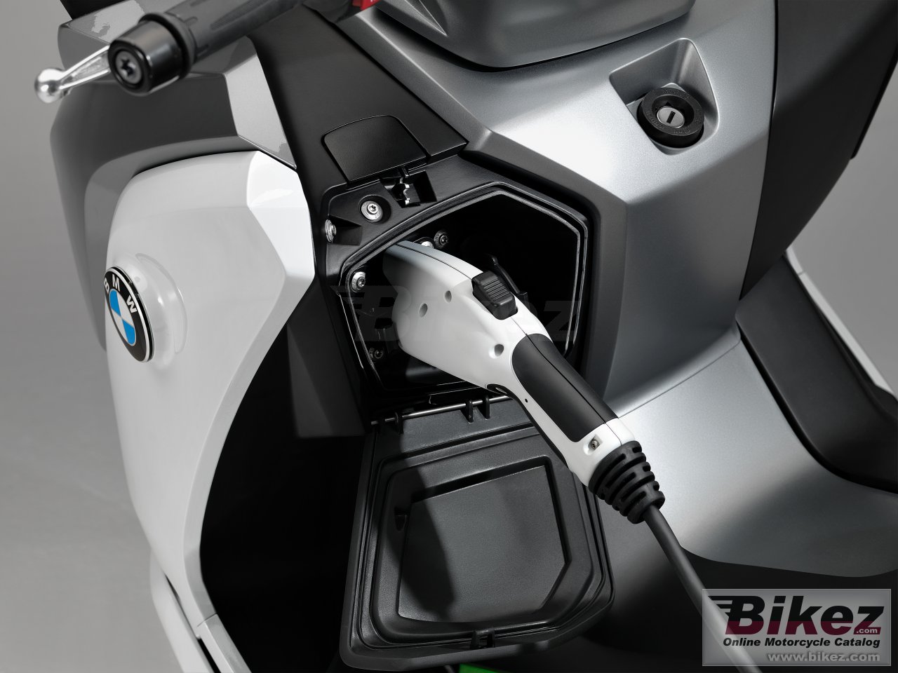 Thumbnail for BMW C Evolution 2013