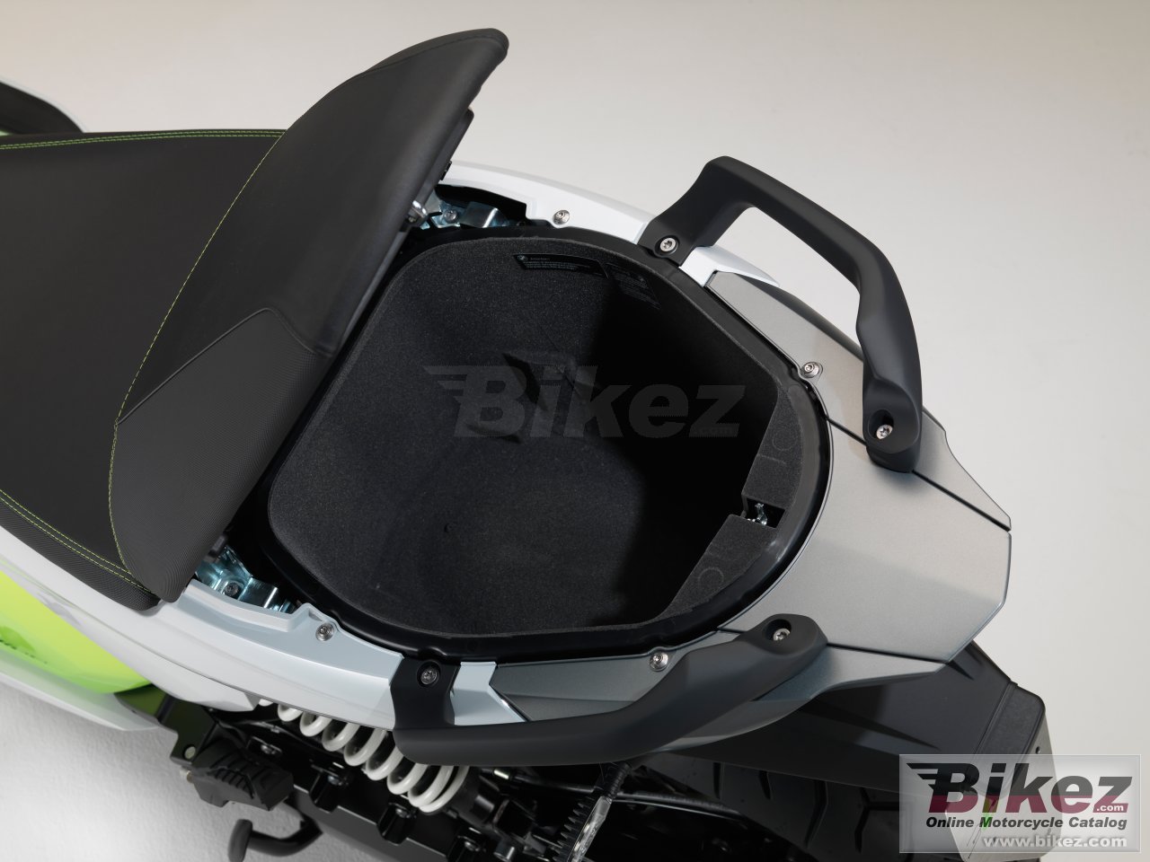 Thumbnail for BMW C Evolution 2015