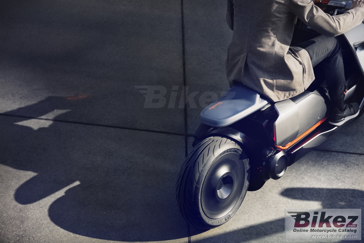 Thumbnail for BMW Concept Link 2018