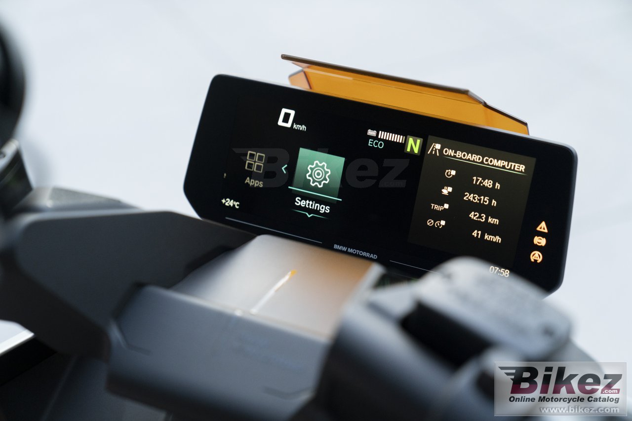 Thumbnail for BMW Definition CE 04 2021