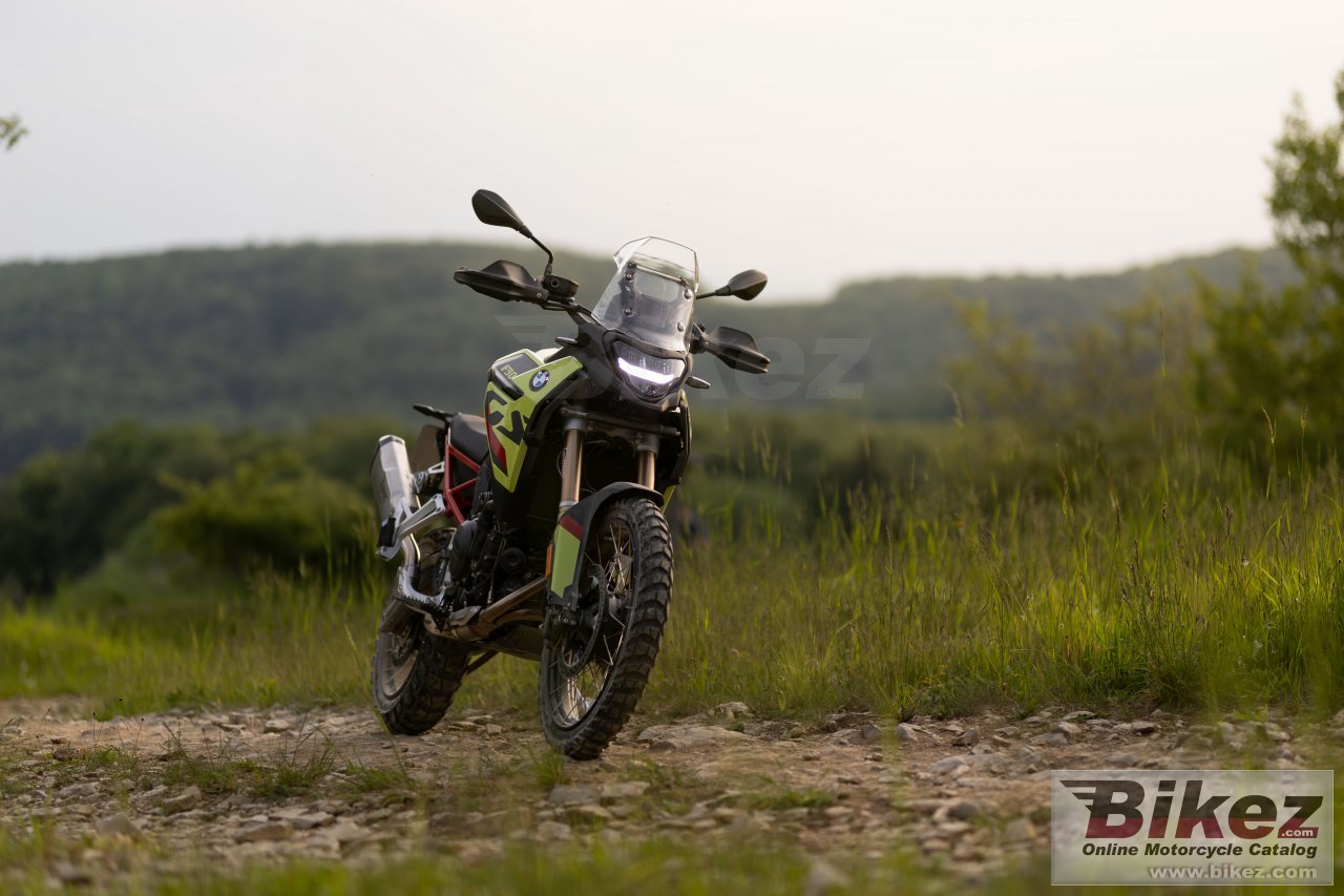 Thumbnail for BMW F 900 GS 2024