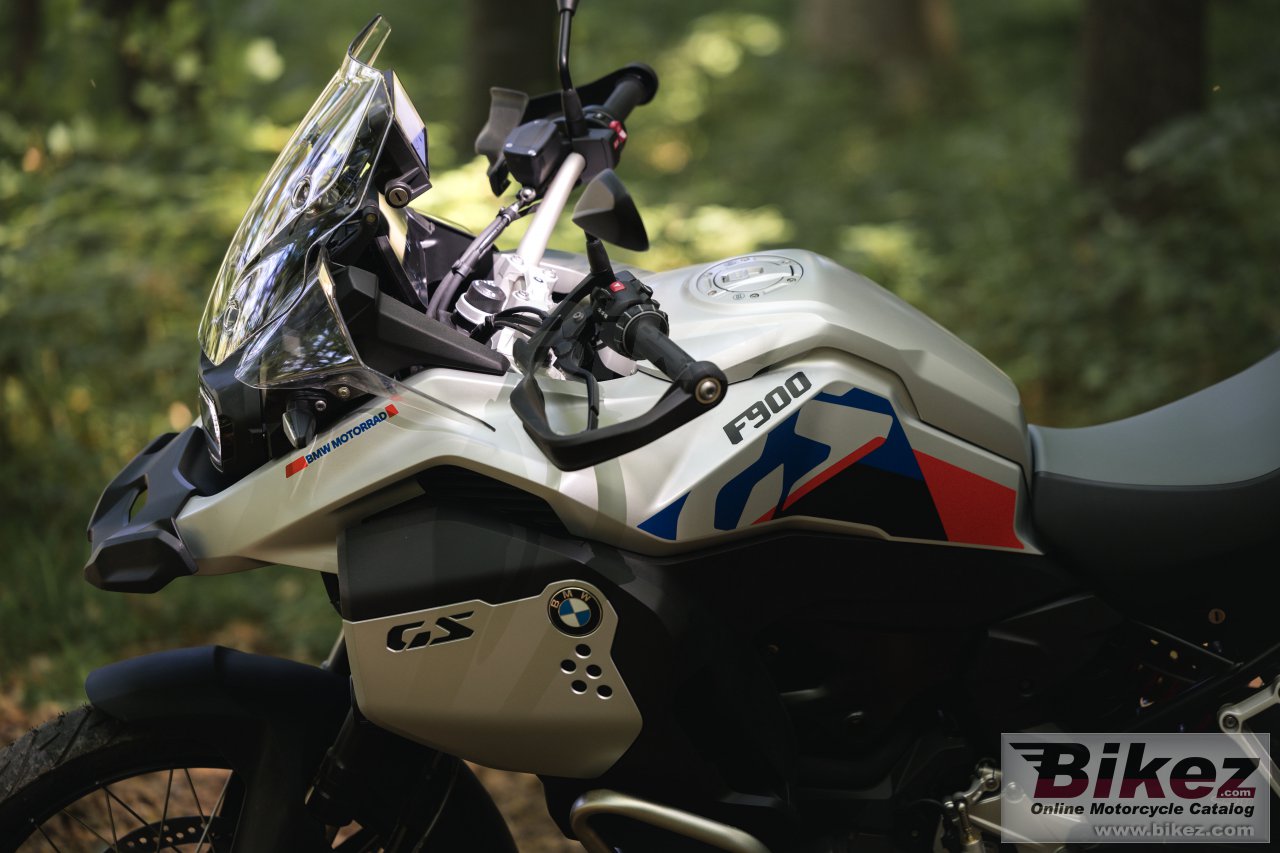 Thumbnail for BMW F 900 GS Adventure 2024
