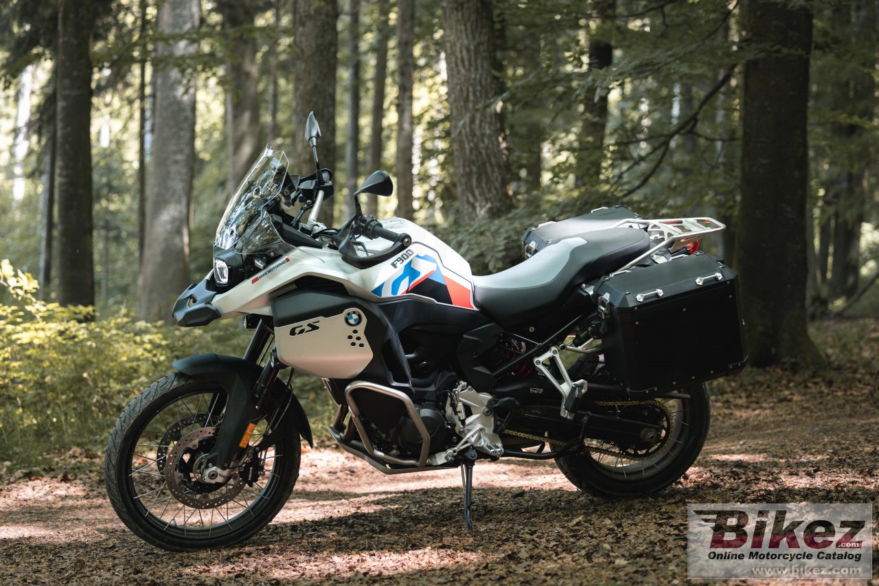 Thumbnail for BMW F 900 GS Adventure 2024