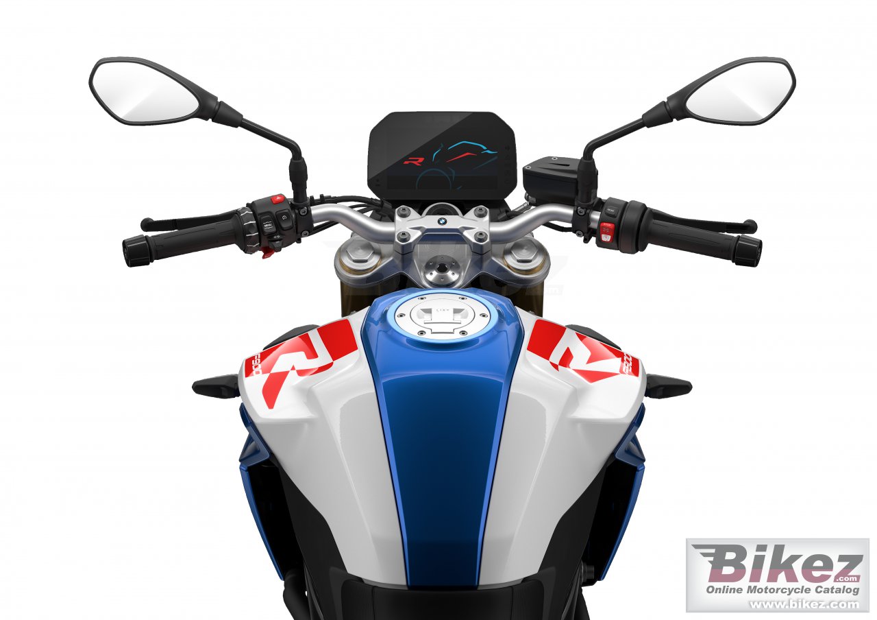 Thumbnail for BMW F 900 R 2024