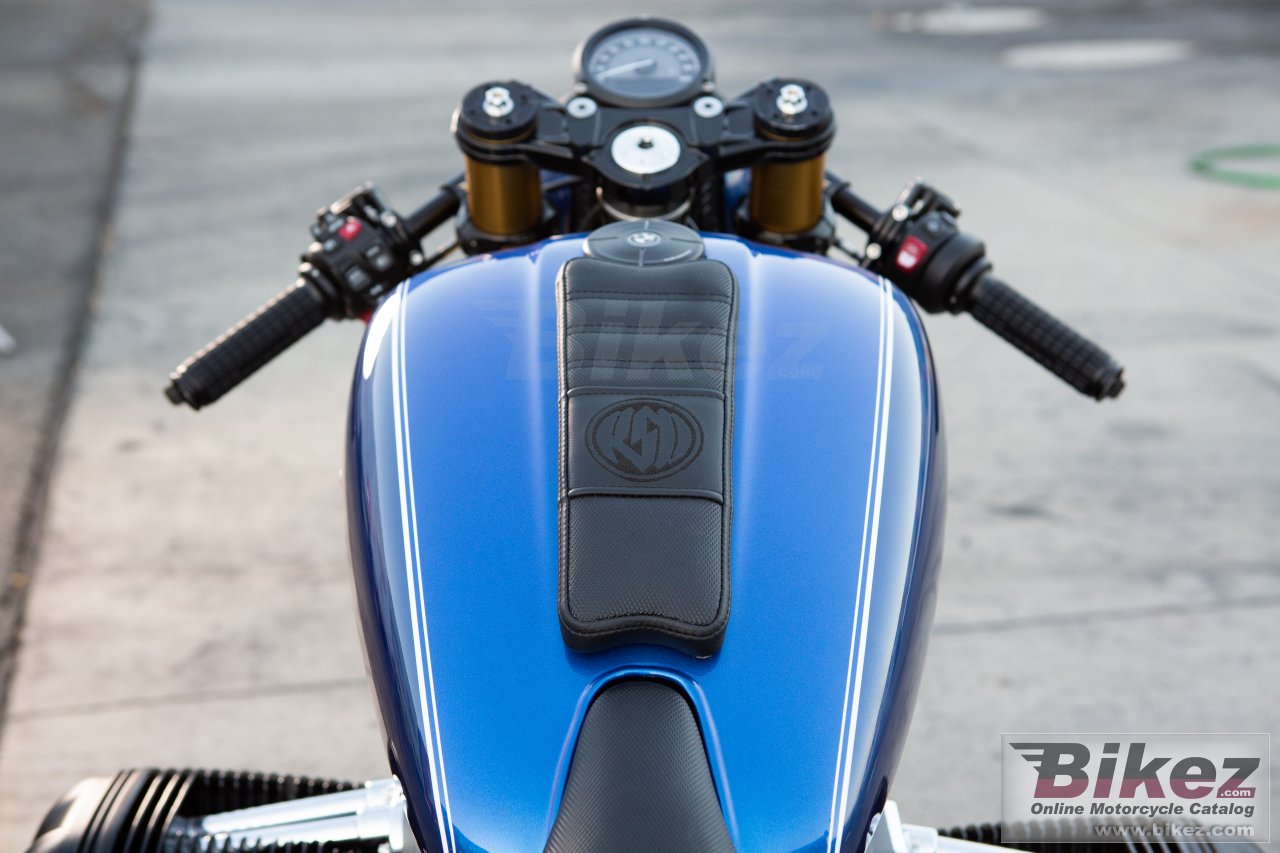 Thumbnail for BMW R18 Dragster 2020