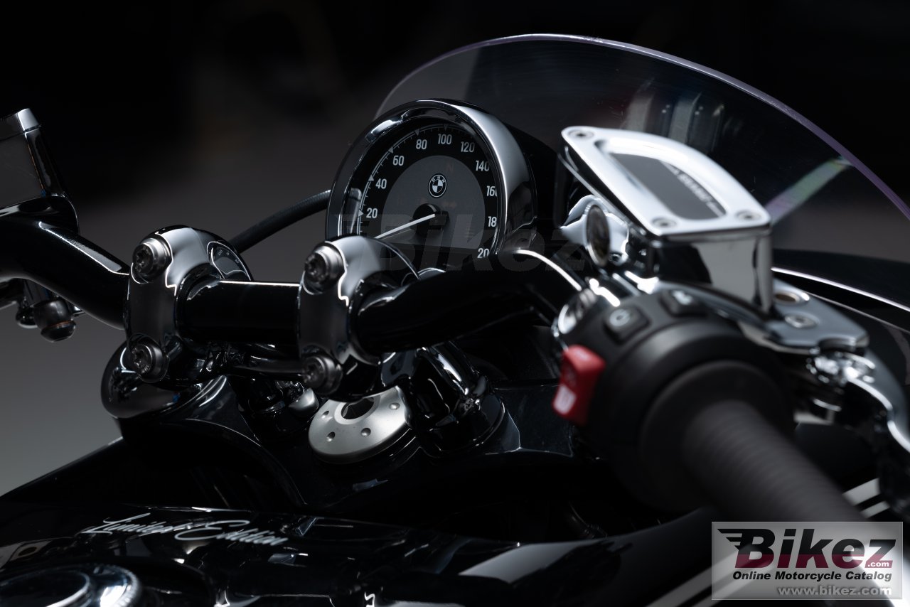 Thumbnail for BMW R 18 Custom 2021