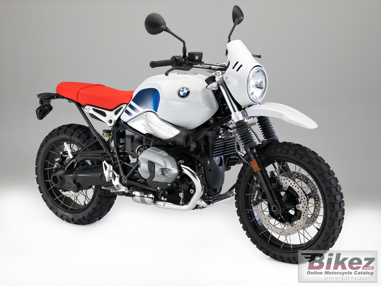BMW R nineT