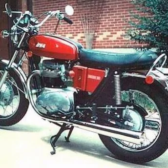 BSA A 65 Lightning