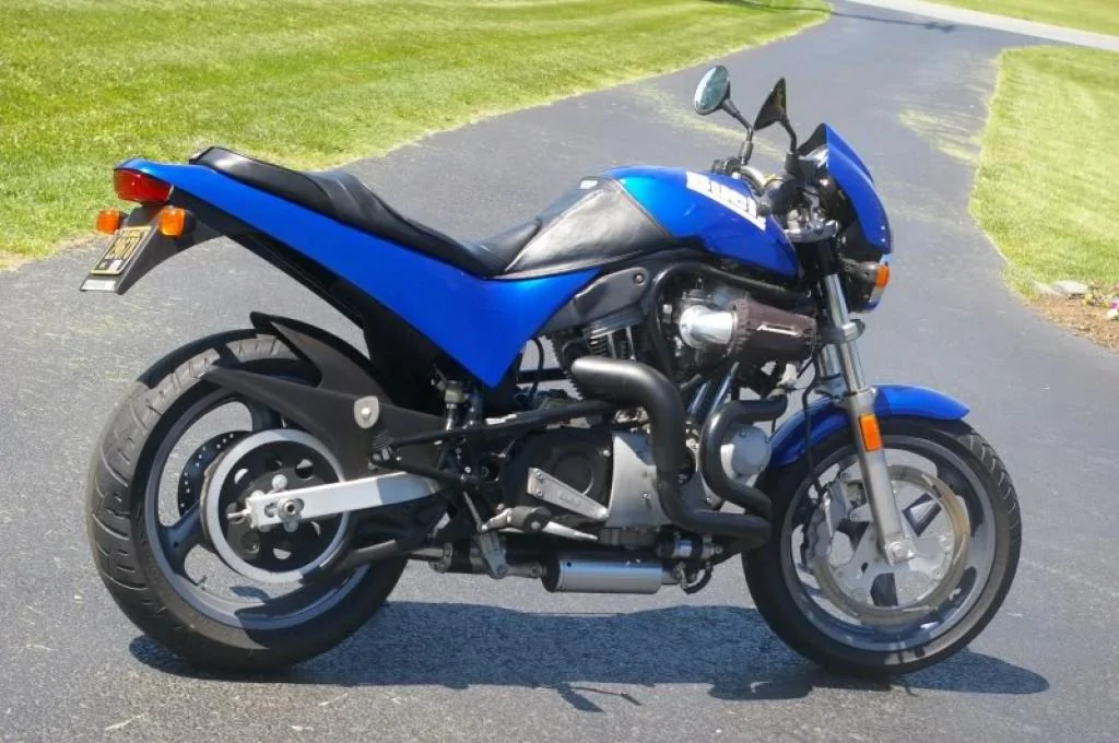 Buell M2 Cyclone