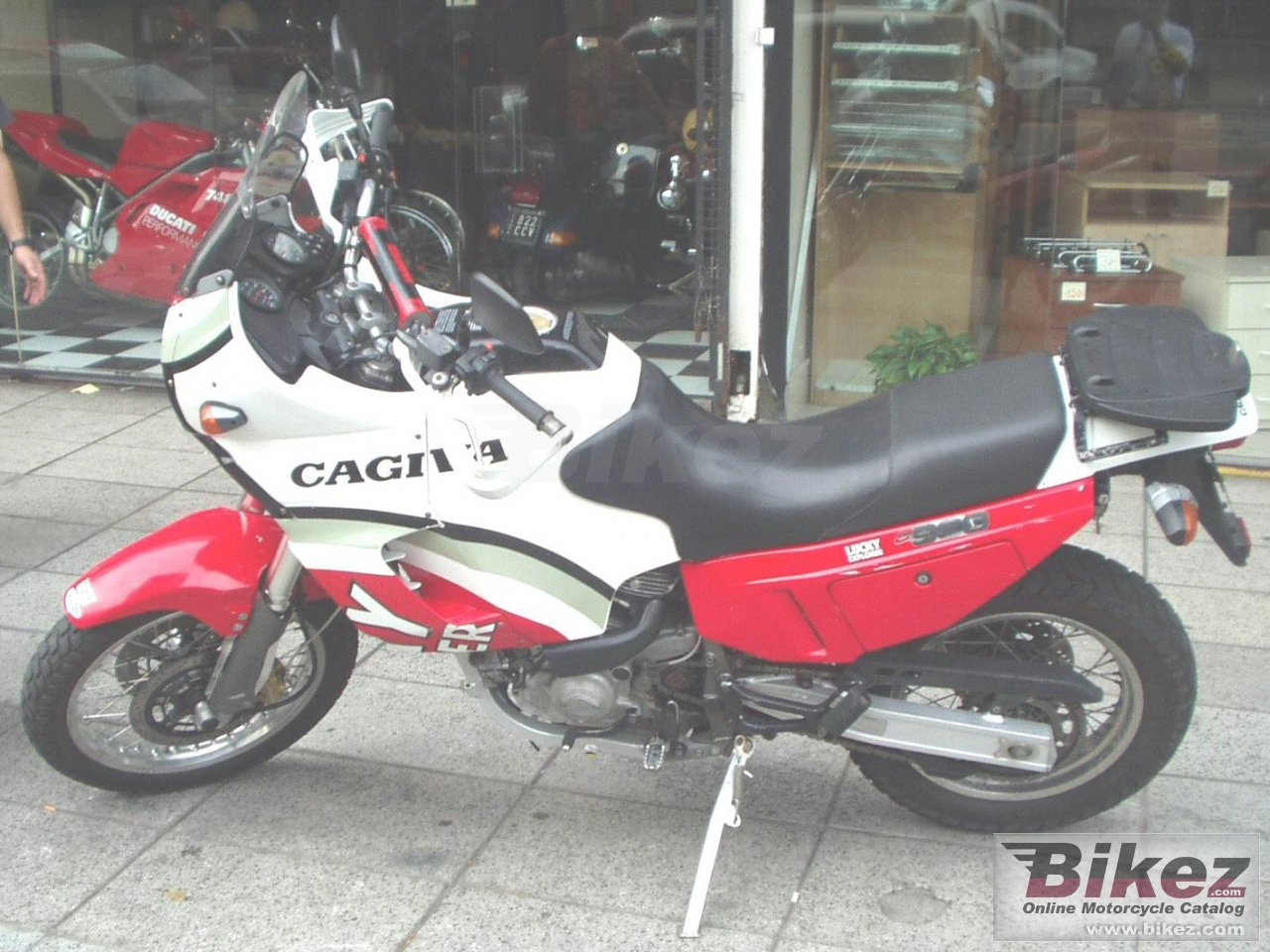 Cagiva E 900 Elefant