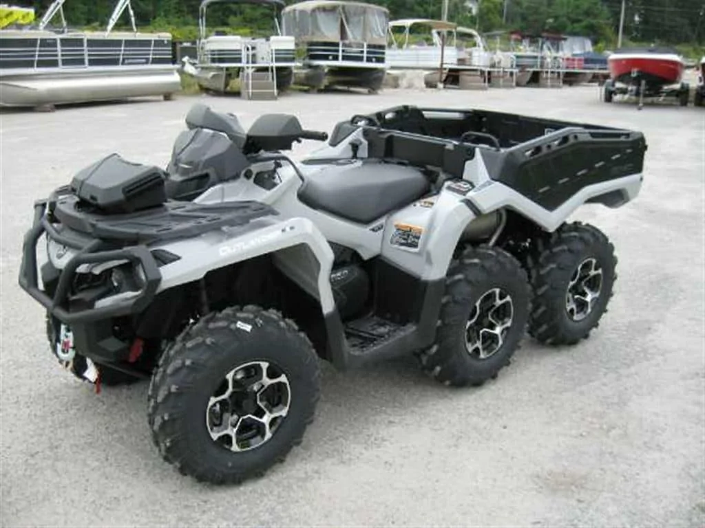 Thumbnail for Can-Am Outlander 6x6 650 XT 2014