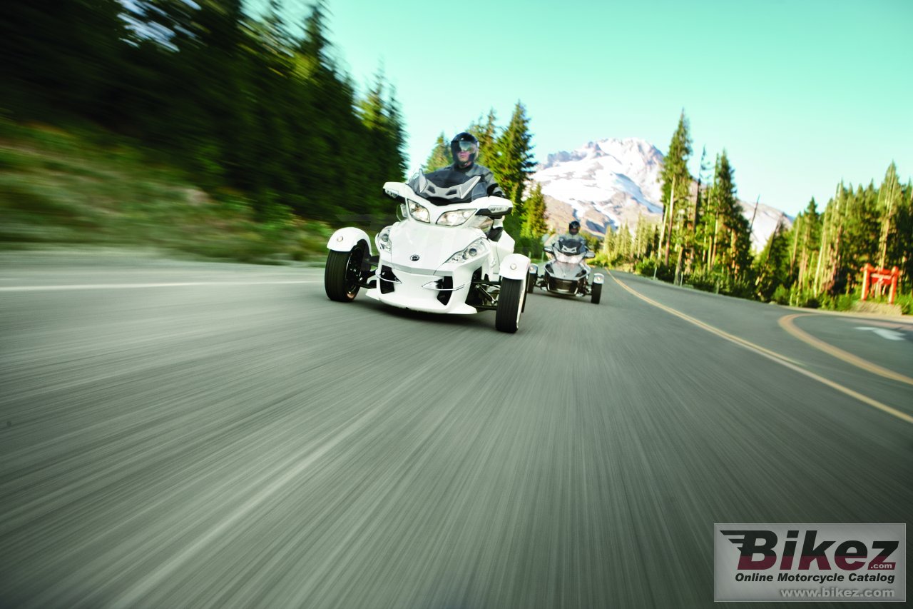 Thumbnail for Can-Am Spyder Roadster RT Limited 2011
