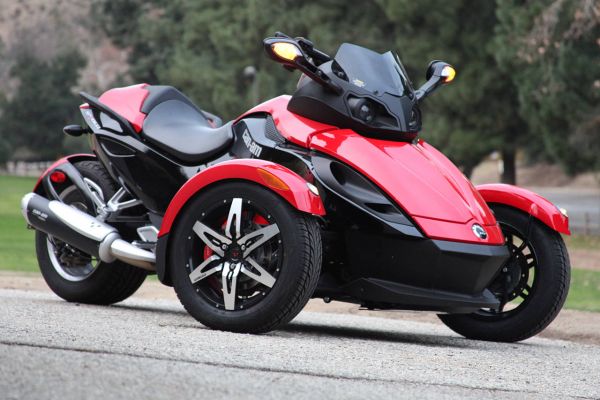 Thumbnail for Can-Am Spyder Roadster SE5 2009