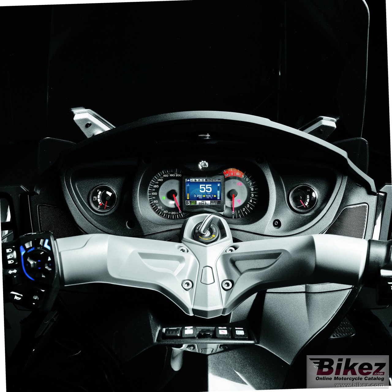 Thumbnail for Can-Am Spyder RT 2010