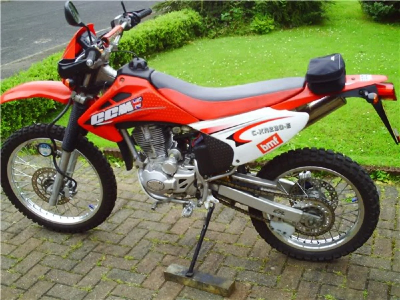 Thumbnail for CCM RL 125 2010
