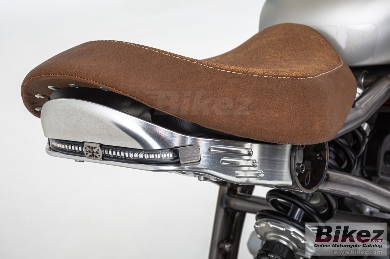 Thumbnail for CCM Spitfire Bobber 2020