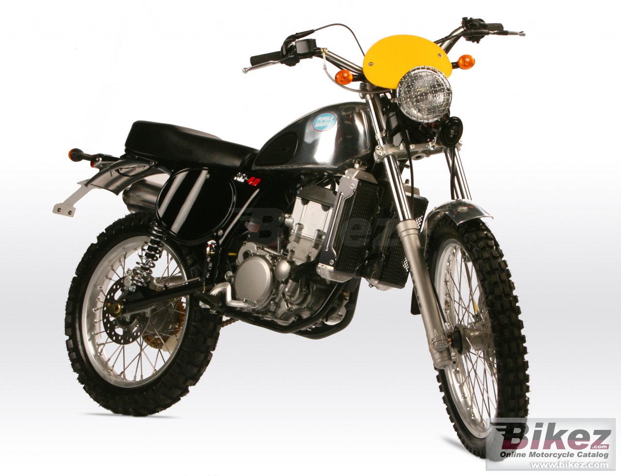 CCM SR-40