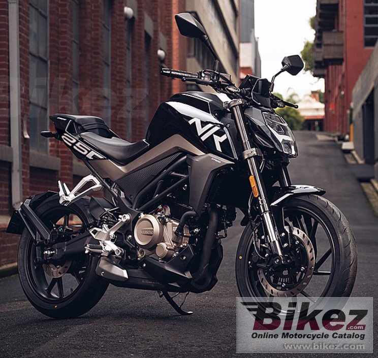 CF Moto 250NK