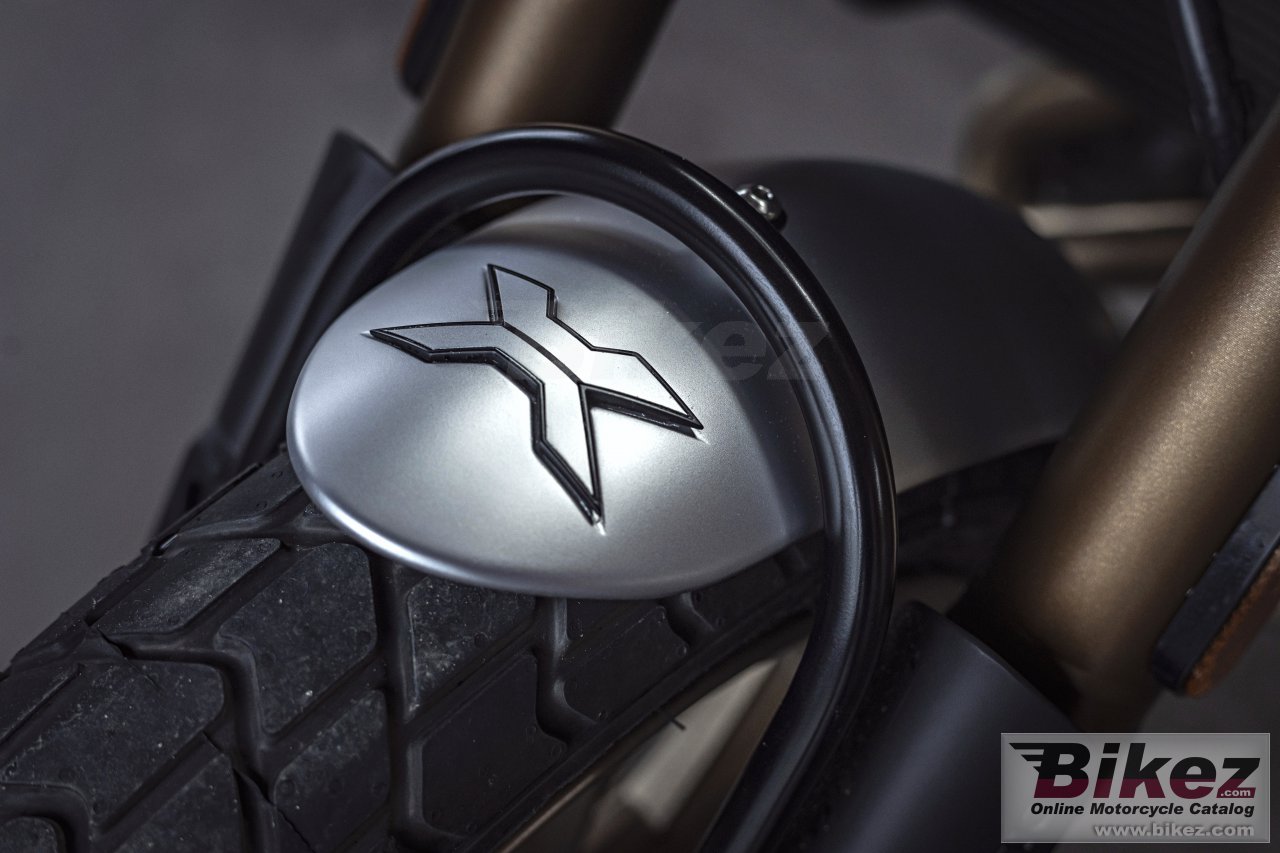 Thumbnail for CF Moto 700 CL-X Heritage 2022