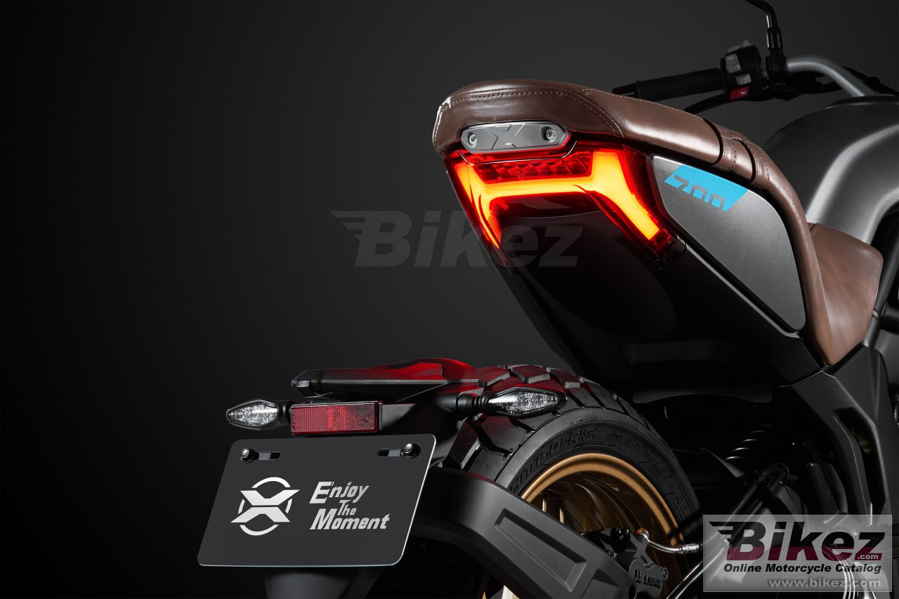 Thumbnail for CF Moto 700 CL-X Heritage 2022