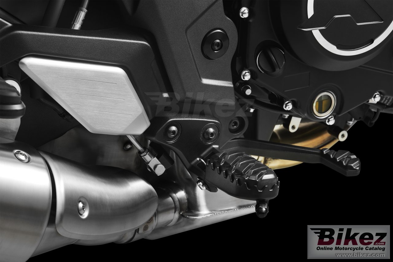 Thumbnail for CF Moto 700 CL-X Heritage 2022