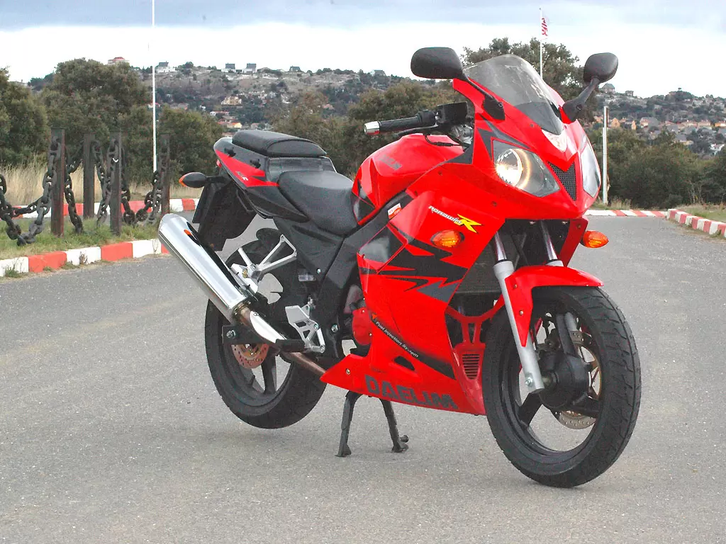 Daelim Roadwin 125