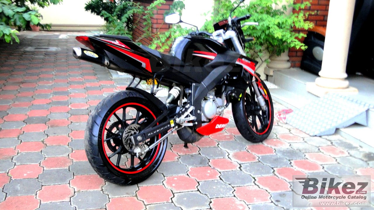 Thumbnail for Derbi GPR 50 Nude 2009