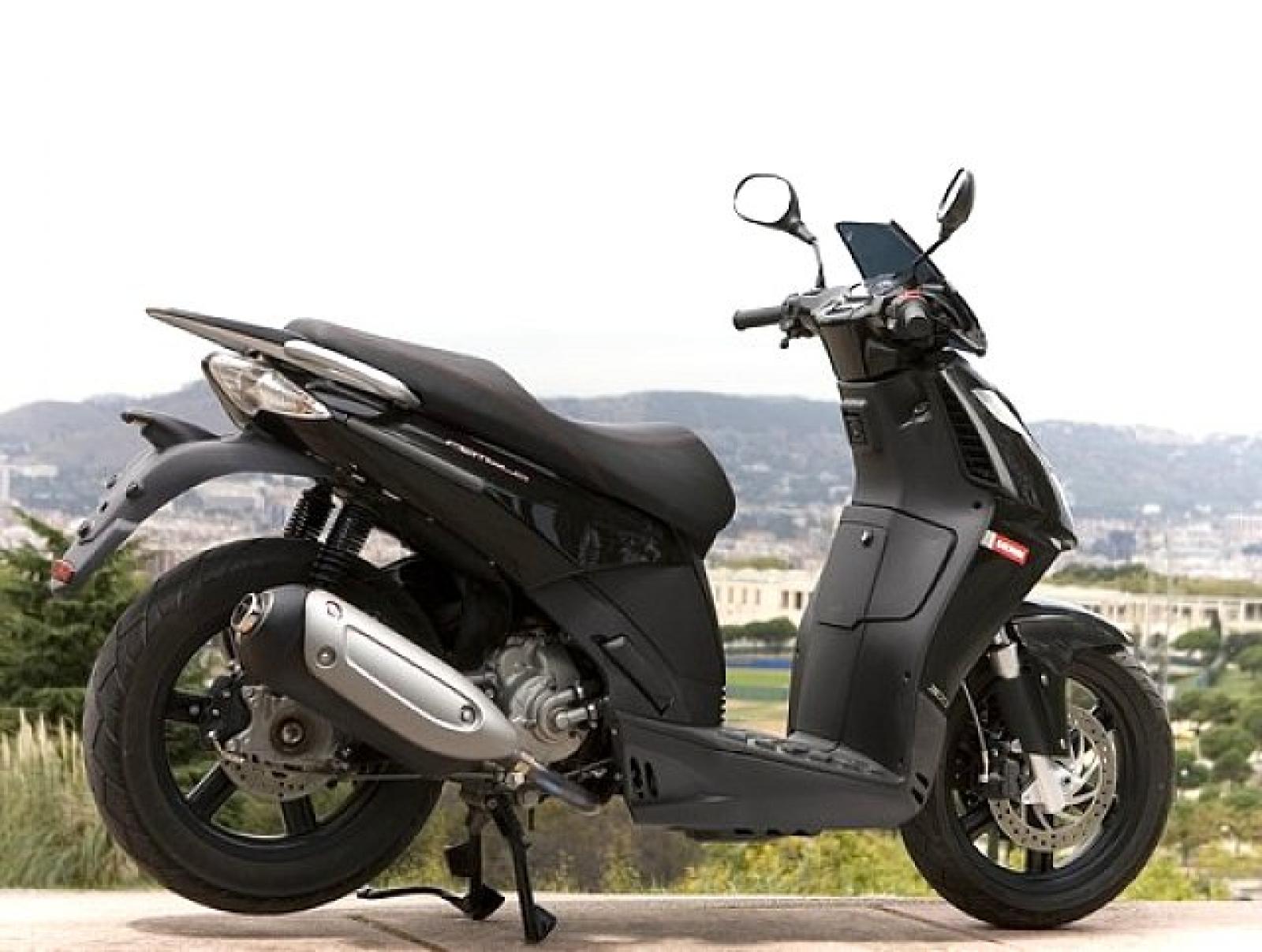 Thumbnail for Derbi Rambla 300i 2011