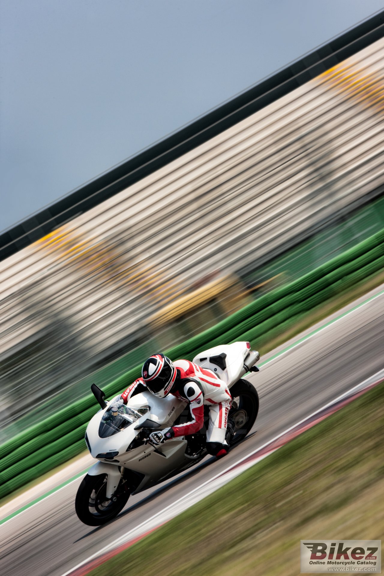 Thumbnail for Ducati 1198 2010