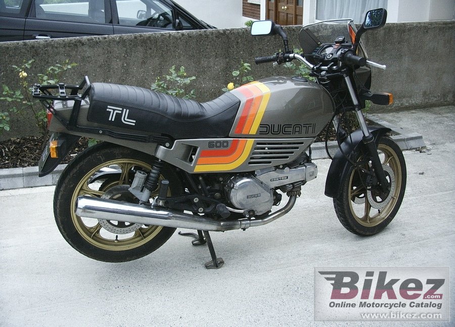 Ducati 600 TL