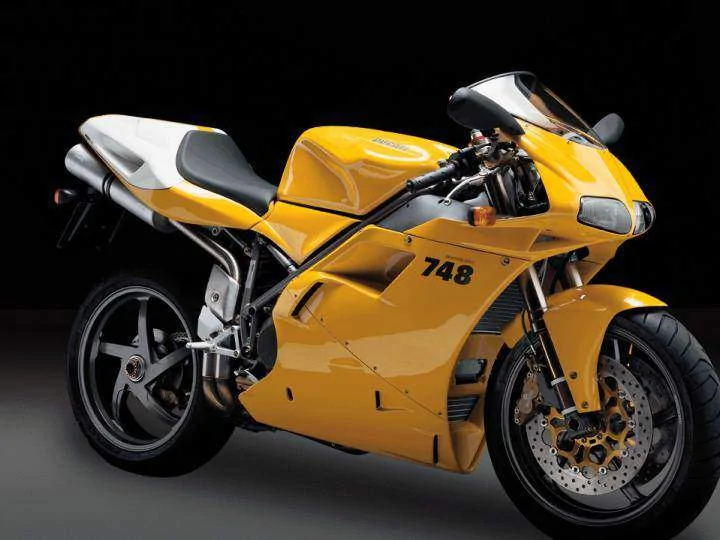 Ducati 748 S
