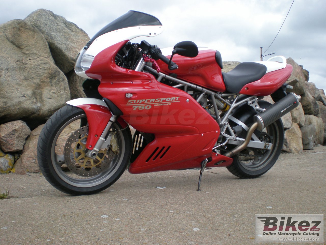 Thumbnail for Ducati 750 Sport Dark FF 2001