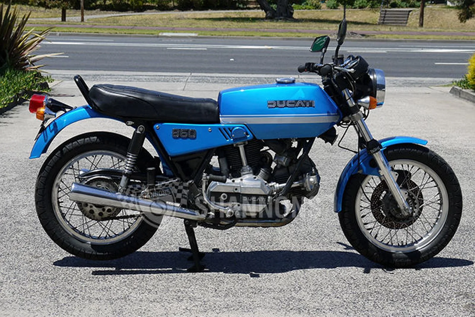 Thumbnail for Ducati 860 GT 1975