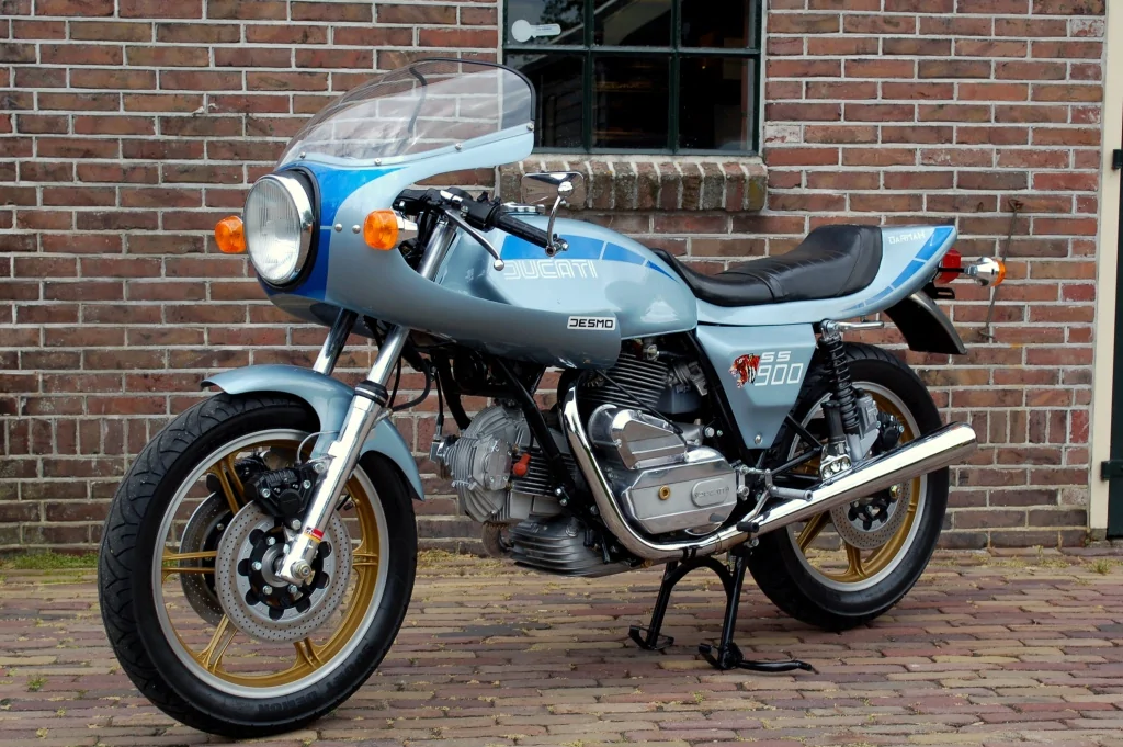 Ducati 900 SS Darmah