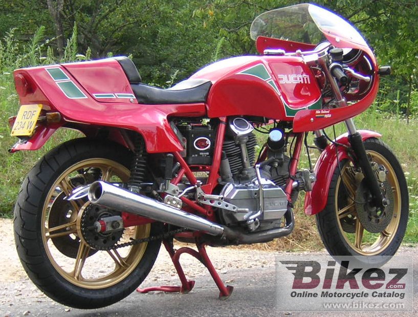 Ducati 900 SS Hailwood-Replica