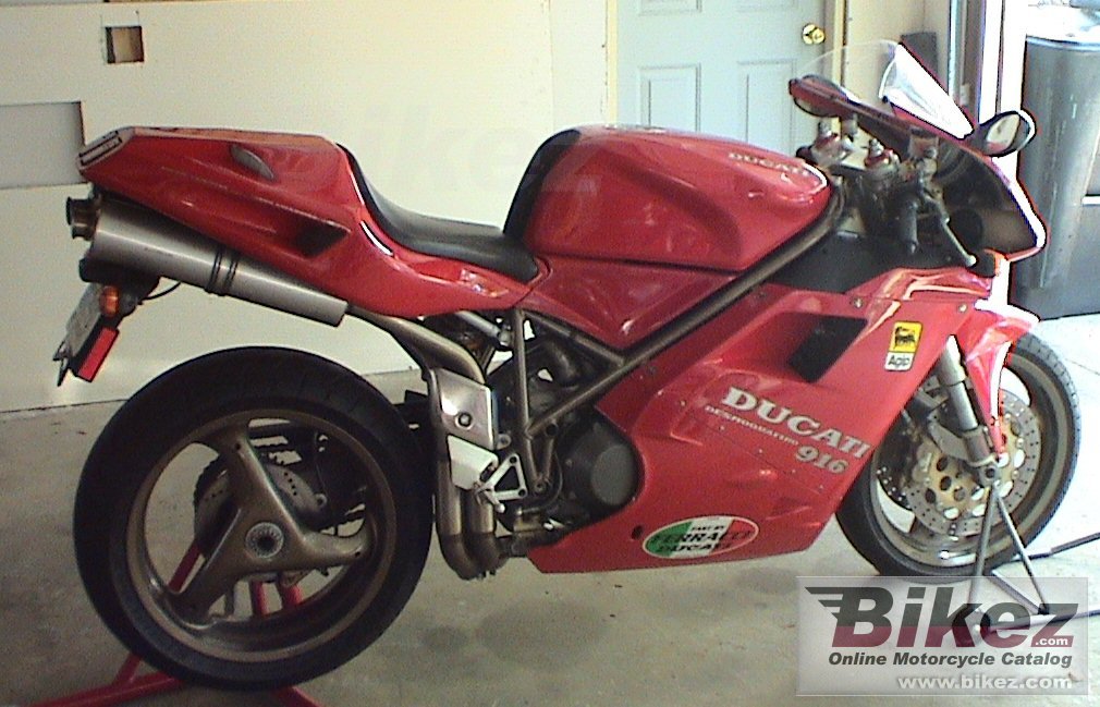 Ducati 916 Biposto