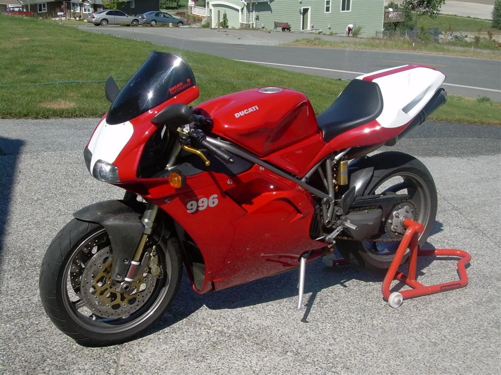 Thumbnail for Ducati 996 2000