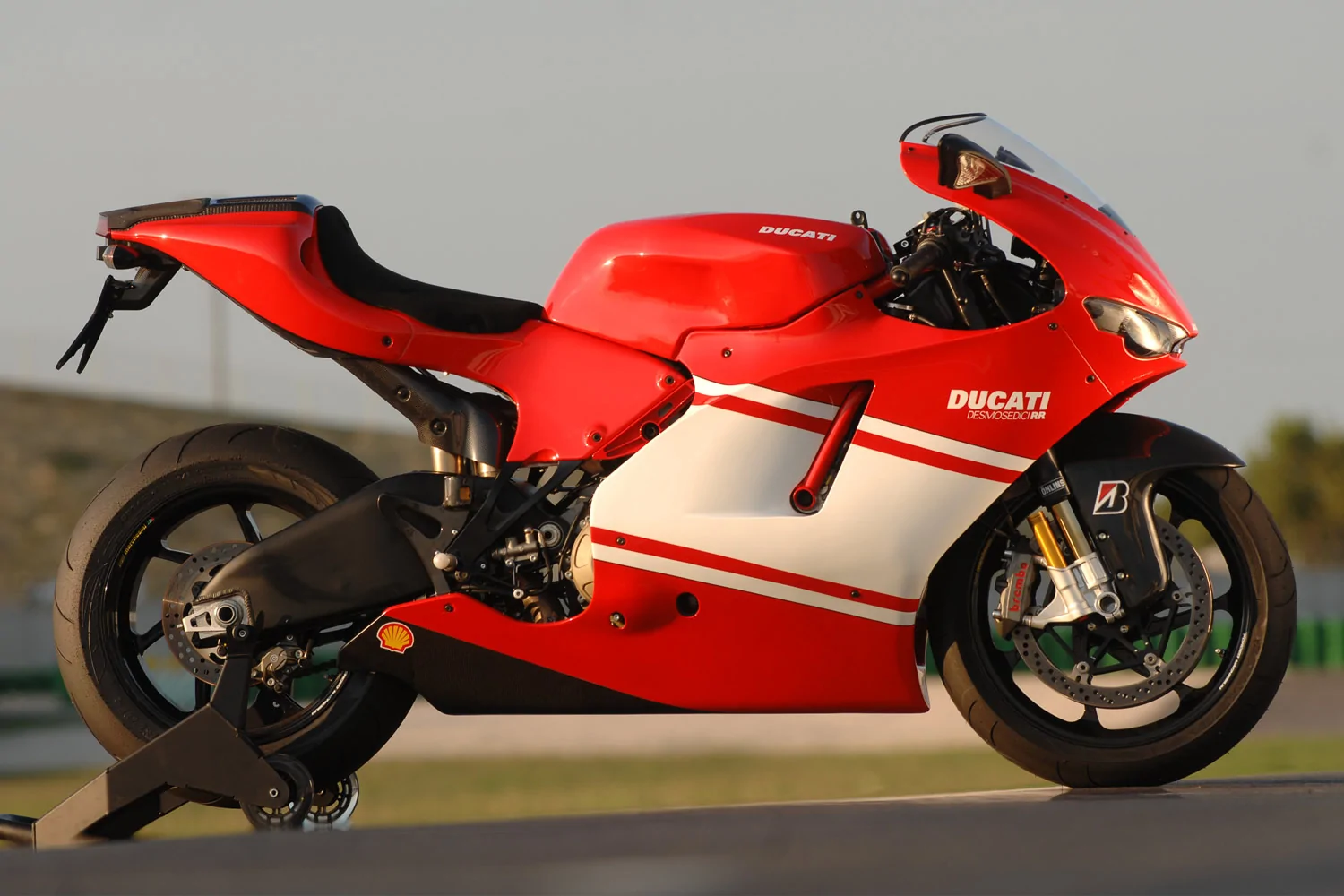 Thumbnail for Ducati Desmosedici RR 2008