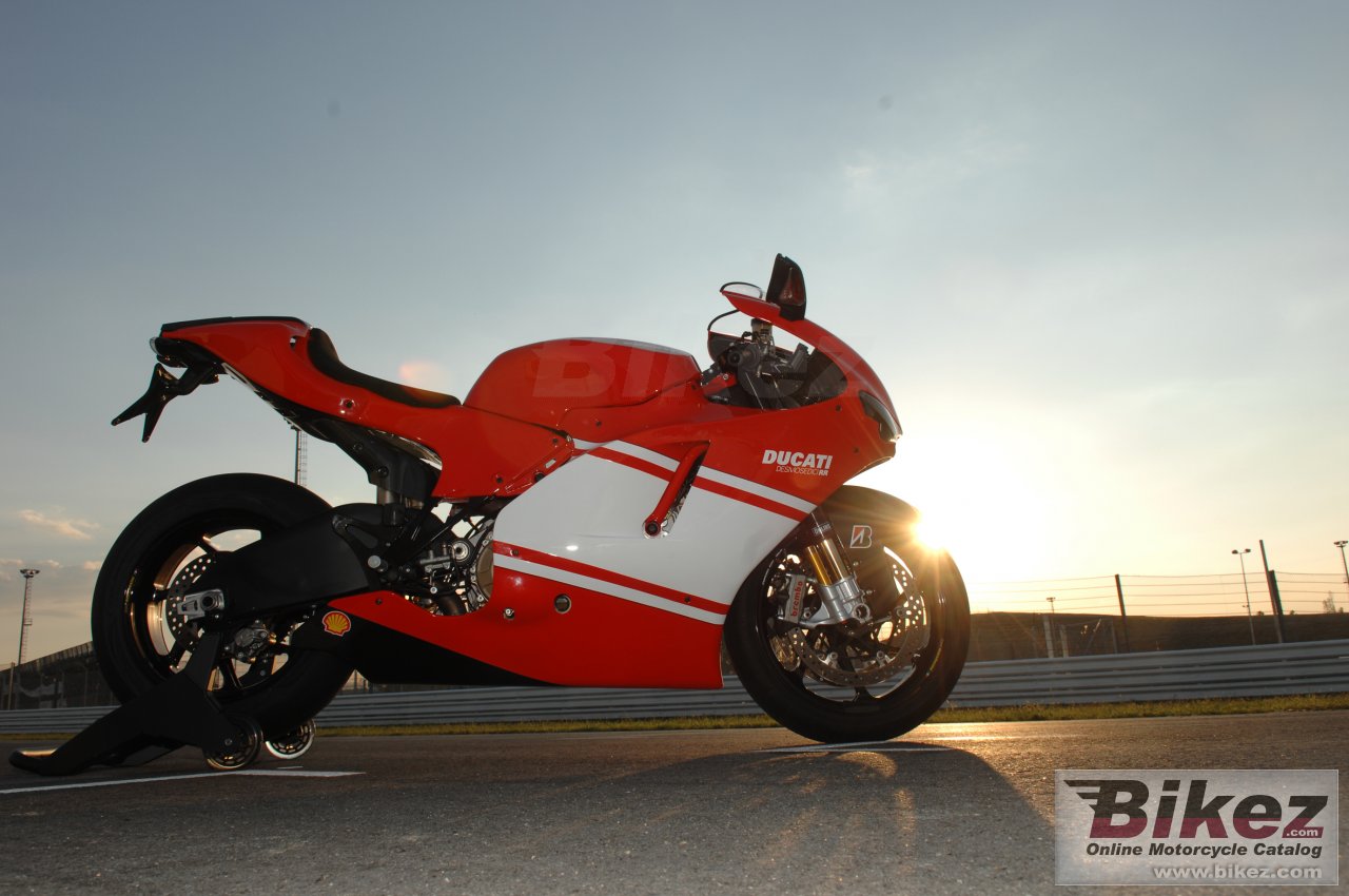 Thumbnail for Ducati Desmosedici RR 2008