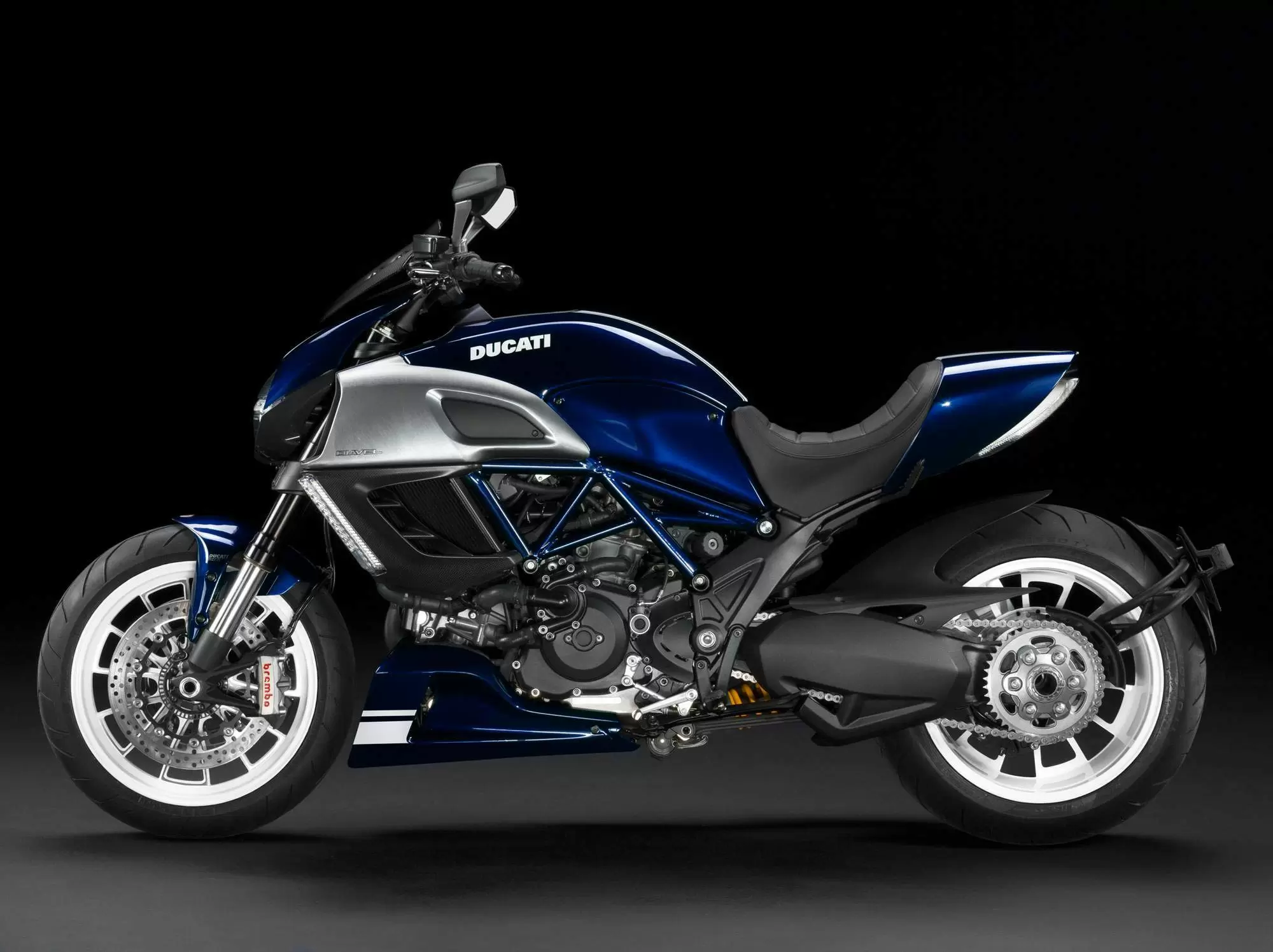 Thumbnail for Ducati Diavel 2013