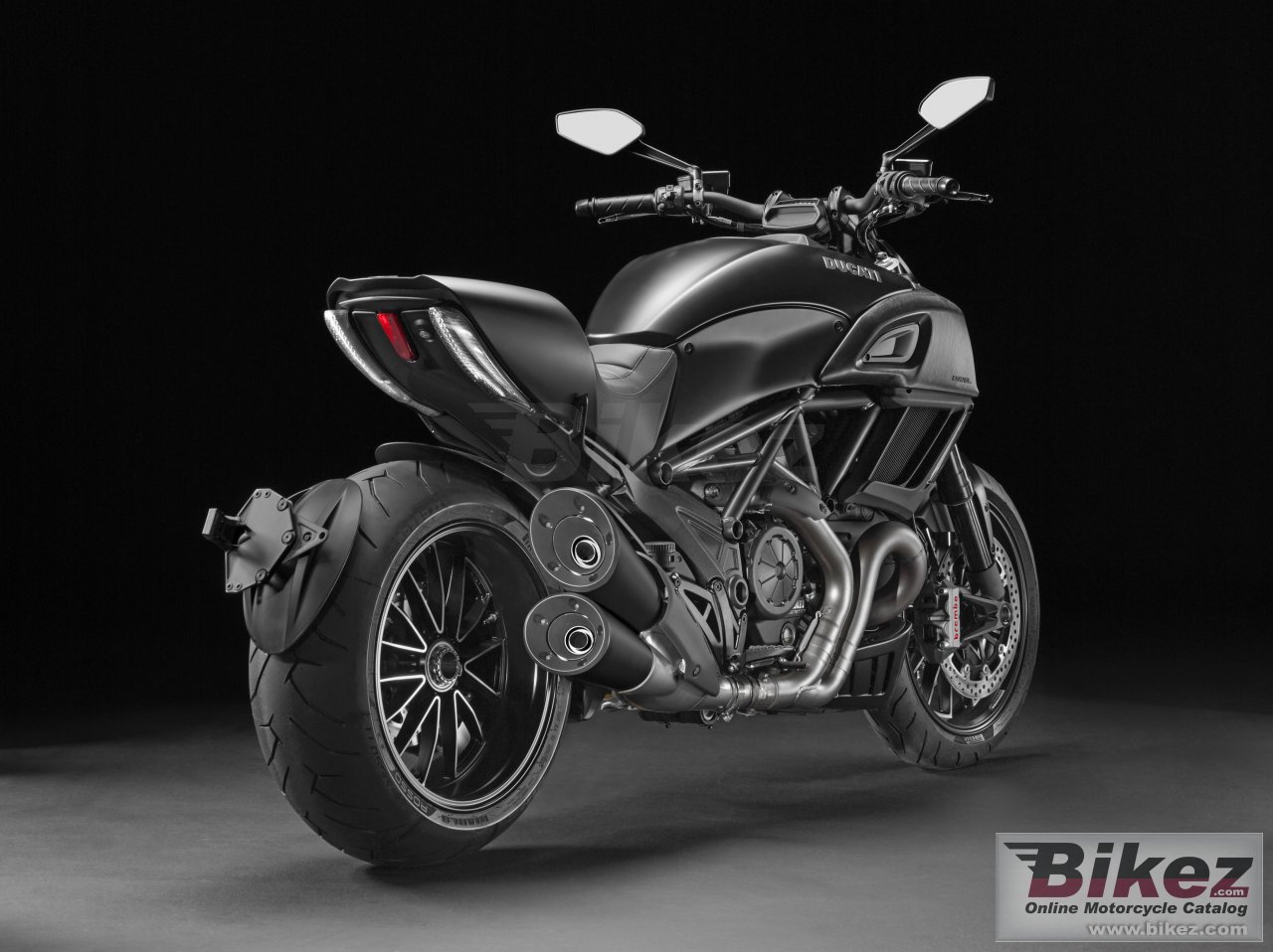Thumbnail for Ducati Diavel 2016