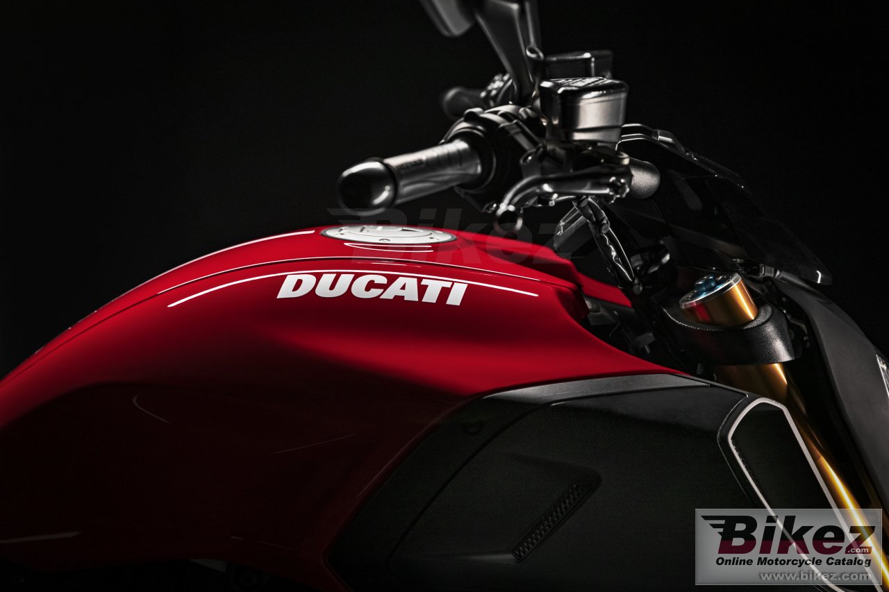 Thumbnail for Ducati Diavel 1260 S 2020
